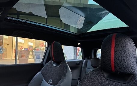 MINI Hatch, 2024 год, 3 817 000 рублей, 27 фотография