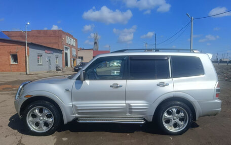 Mitsubishi Montero III, 2002 год, 790 000 рублей, 2 фотография