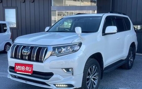 Toyota Land Cruiser Prado 150 рестайлинг 2, 2021 год, 3 650 000 рублей, 2 фотография