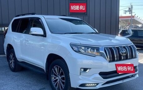 Toyota Land Cruiser Prado 150 рестайлинг 2, 2021 год, 3 650 000 рублей, 4 фотография
