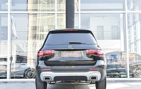 Mercedes-Benz GLB, 2024 год, 3 600 000 рублей, 4 фотография