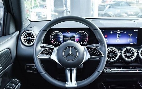 Mercedes-Benz GLB, 2024 год, 3 600 000 рублей, 12 фотография