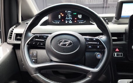Hyundai Staria, 2022 год, 2 793 000 рублей, 6 фотография