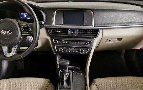 KIA Optima IV, 2017 год, 1 683 000 рублей, 11 фотография