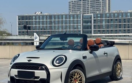 MINI Cabrio, 2023 год, 3 790 000 рублей, 1 фотография