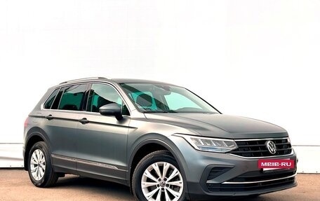 Volkswagen Tiguan II, 2021 год, 3 595 800 рублей, 3 фотография