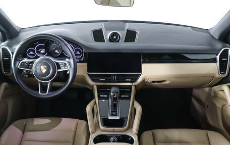 Porsche Cayenne III, 2021 год, 8 919 000 рублей, 13 фотография
