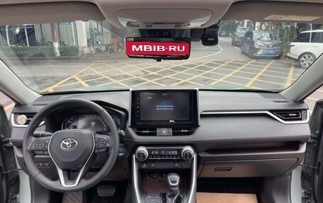 Toyota RAV4, 2022 год, 3 150 000 рублей, 11 фотография