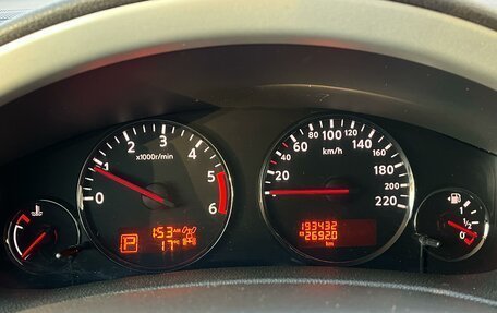 Nissan Pathfinder, 2012 год, 1 620 000 рублей, 15 фотография