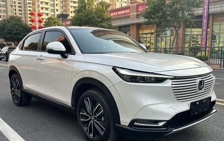 Honda Vezel, 2022 год, 1 390 000 рублей, 3 фотография