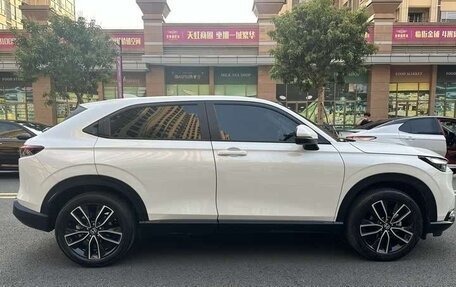Honda Vezel, 2022 год, 1 390 000 рублей, 10 фотография
