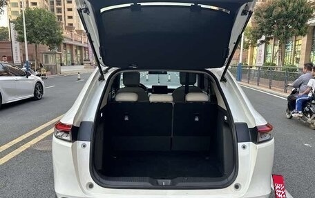 Honda Vezel, 2022 год, 1 390 000 рублей, 17 фотография