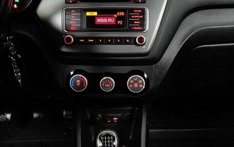 KIA Rio III рестайлинг, 2015 год, 888 000 рублей, 12 фотография