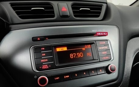 KIA Rio III рестайлинг, 2015 год, 888 000 рублей, 17 фотография