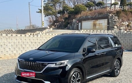 KIA Carnival, 2021 год, 3 100 000 рублей, 1 фотография