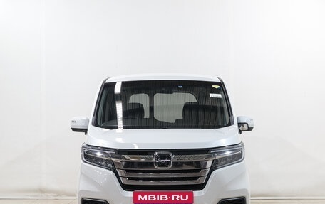 Honda Stepwgn IV, 2018 год, 3 199 000 рублей, 1 фотография