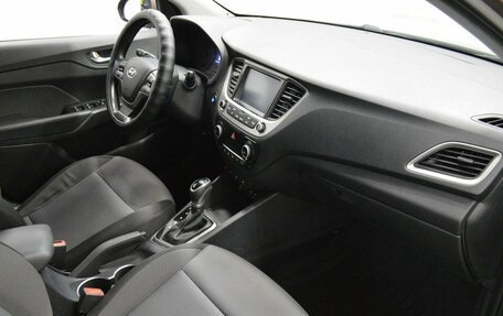 Hyundai Solaris II рестайлинг, 2018 год, 1 325 000 рублей, 11 фотография