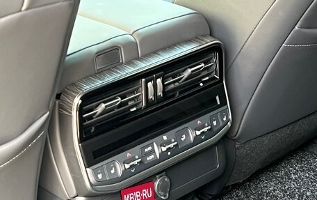 Toyota Land Cruiser, 2022 год, 11 700 000 рублей, 16 фотография