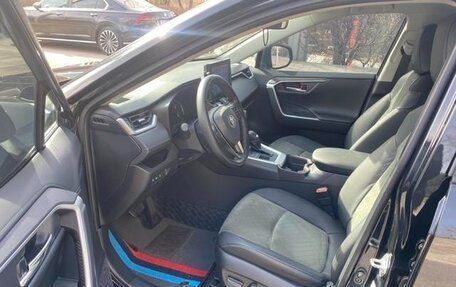 Toyota RAV4, 2022 год, 2 700 000 рублей, 2 фотография