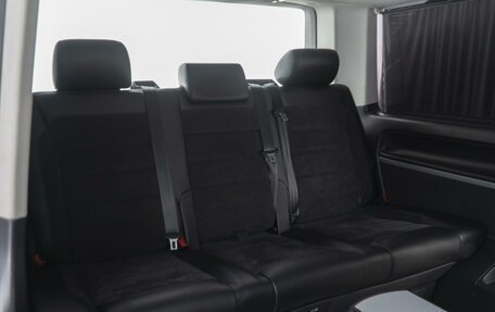 Volkswagen Multivan T6 рестайлинг, 2018 год, 4 750 000 рублей, 9 фотография