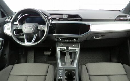 Audi Q3, 2020 год, 3 995 000 рублей, 6 фотография