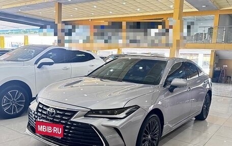 Toyota Avalon, 2023 год, 3 190 000 рублей, 2 фотография