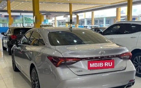 Toyota Avalon, 2023 год, 3 190 000 рублей, 7 фотография