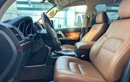 Toyota Land Cruiser 200, 2014 год, 4 599 000 рублей, 14 фотография