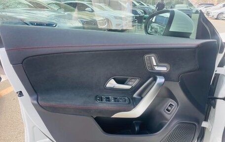 Mercedes-Benz CLA, 2021 год, 2 050 000 рублей, 10 фотография