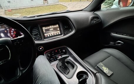 Dodge Challenger III рестайлинг 2, 2019 год, 4 999 999 рублей, 20 фотография