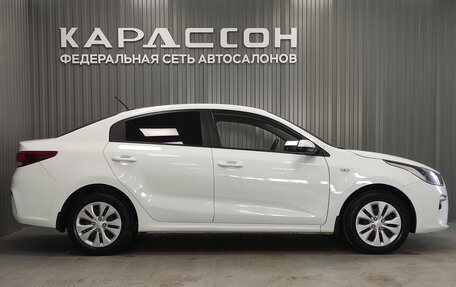 KIA Rio IV, 2019 год, 1 370 000 рублей, 6 фотография