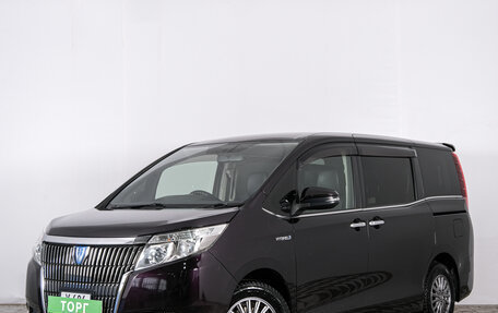 Toyota Esquire I, 2015 год, 2 099 000 рублей, 2 фотография