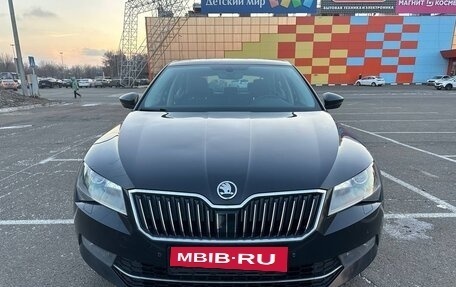 Skoda Superb III рестайлинг, 2017 год, 1 910 000 рублей, 1 фотография