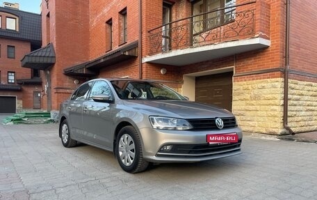 Volkswagen Jetta VI, 2016 год, 950 000 рублей, 1 фотография