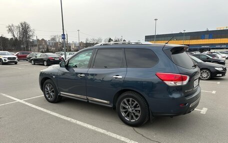 Nissan Pathfinder, 2015 год, 2 300 000 рублей, 7 фотография