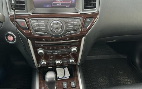 Nissan Pathfinder, 2015 год, 2 300 000 рублей, 9 фотография
