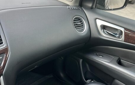 Nissan Pathfinder, 2015 год, 2 300 000 рублей, 10 фотография