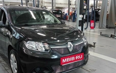 Renault Logan II, 2018 год, 790 000 рублей, 2 фотография