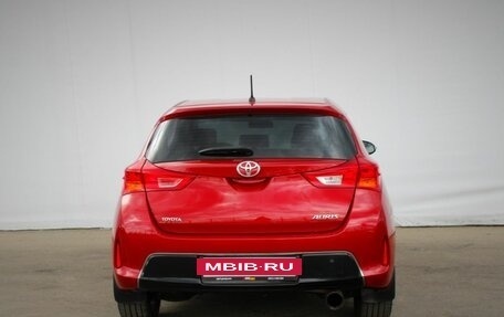 Toyota Auris II, 2013 год, 1 175 000 рублей, 6 фотография