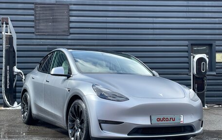 Tesla Model Y I, 2024 год, 5 600 000 рублей, 3 фотография