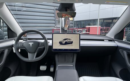 Tesla Model Y I, 2024 год, 5 600 000 рублей, 6 фотография