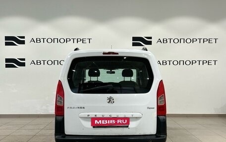 Peugeot Partner II рестайлинг 2, 2011 год, 599 000 рублей, 4 фотография