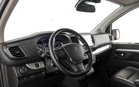 Peugeot Traveller I, 2021 год, 4 100 000 рублей, 15 фотография