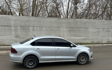 Volkswagen Polo VI (EU Market), 2011 год, 680 000 рублей, 4 фотография