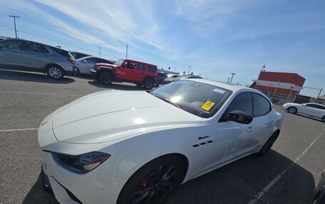 Maserati Ghibli, 2022 год, 7 464 000 рублей, 2 фотография