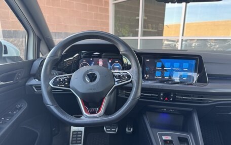 Volkswagen Golf GTI, 2022 год, 4 180 000 рублей, 12 фотография