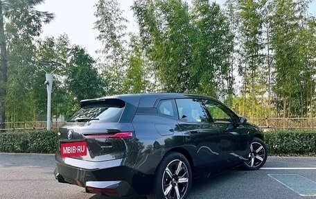 BMW iX, 2024 год, 9 000 000 рублей, 4 фотография