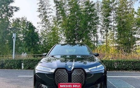 BMW iX, 2024 год, 9 000 000 рублей, 2 фотография