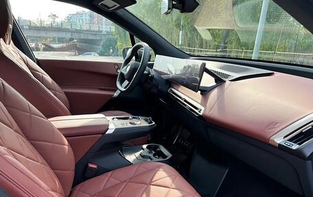BMW iX, 2024 год, 9 000 000 рублей, 19 фотография