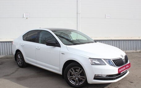Skoda Octavia, 2018 год, 1 420 000 рублей, 3 фотография